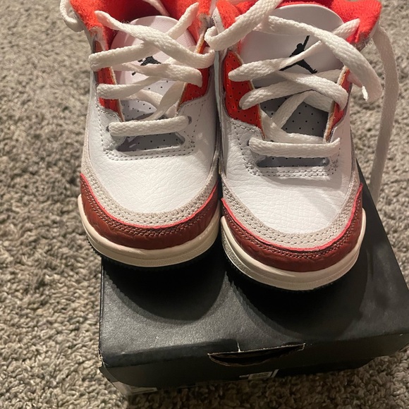 JORDAN 3 RETRO GS 'MARS STONE' size 5c - Picture 3 of 7